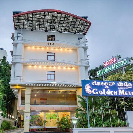 Golden Metro Hotel Bangalore Esterno foto